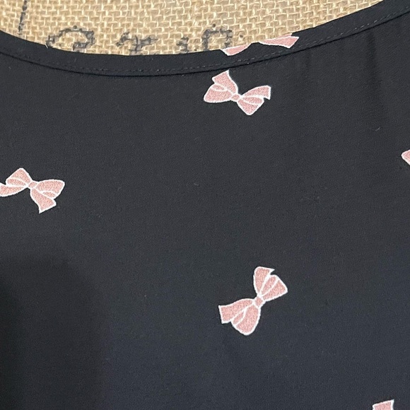 Torrid black bows hi/lo georgette blouse - Picture 11 of 15